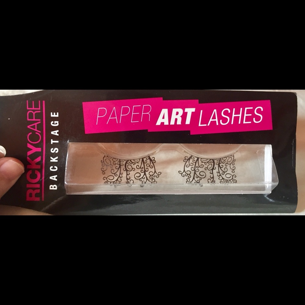 Art Paper False Lashes Black